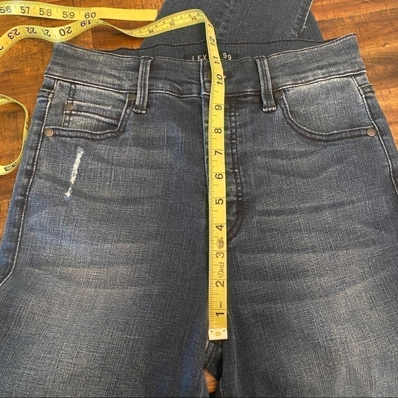 Level 99 High-Rise Step Hem Jeans Dark Wash Size 28 NWOT - Picture 10 of 11